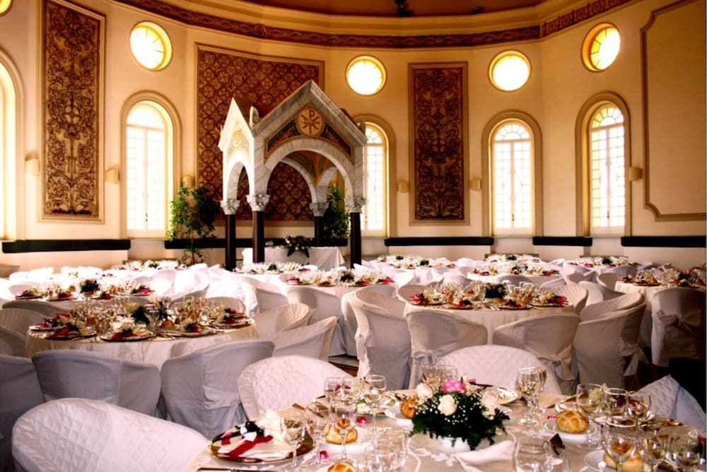 Villa Irlanda Grand Hotel 34/46
