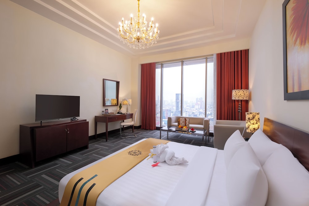 جناح بسرير كينج، Merlynn Park Hotel 4/10