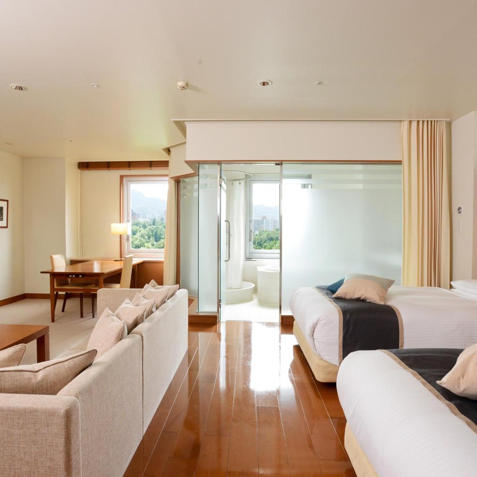 Luxury, Twin Beds, Park View, Executive Level