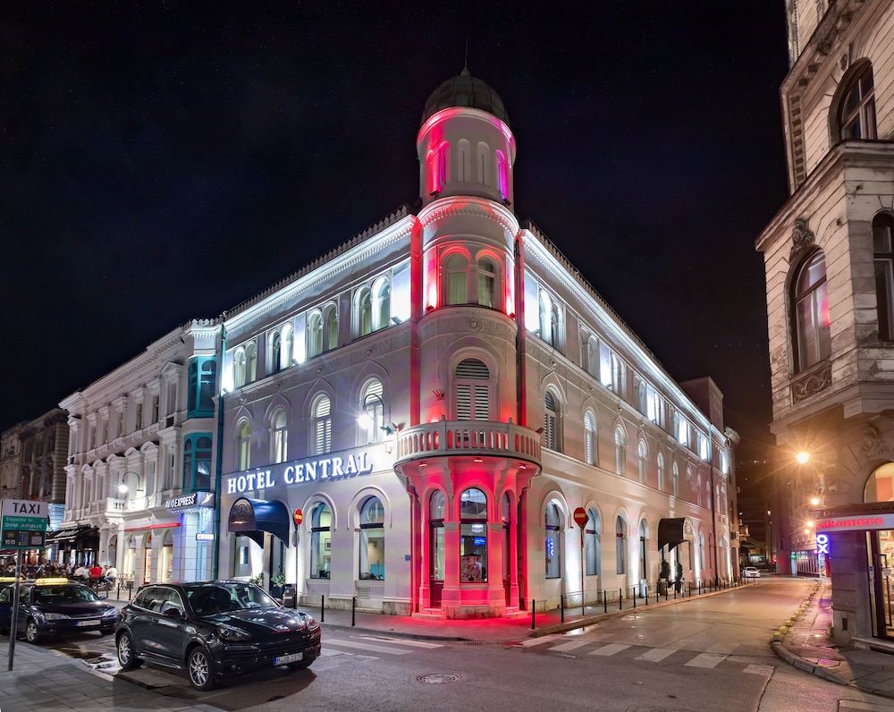 CENTRAL HOTEL SARAJEVO 41/50