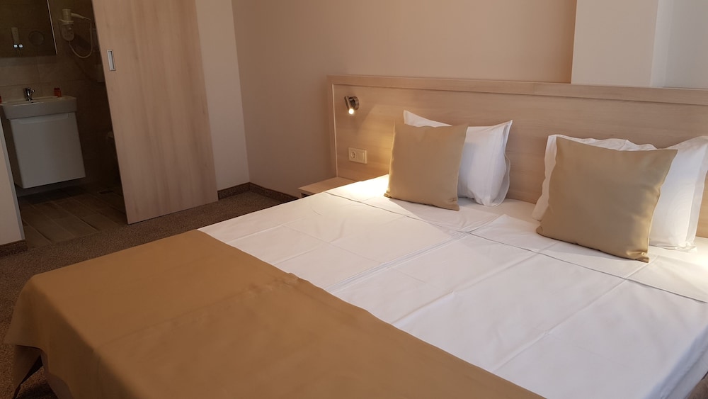 Hotel Sps 11/50