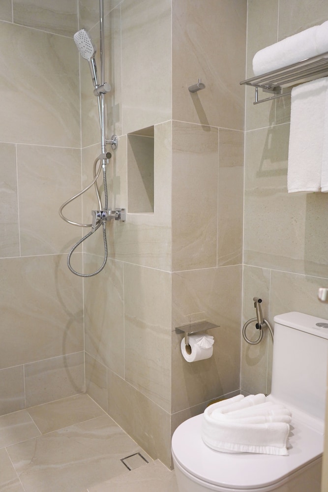 Wyndham Garden Naithon Phuket 60/61