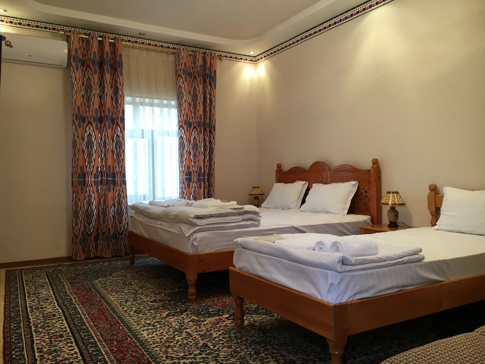 Hotel Old Bukhara 12/50