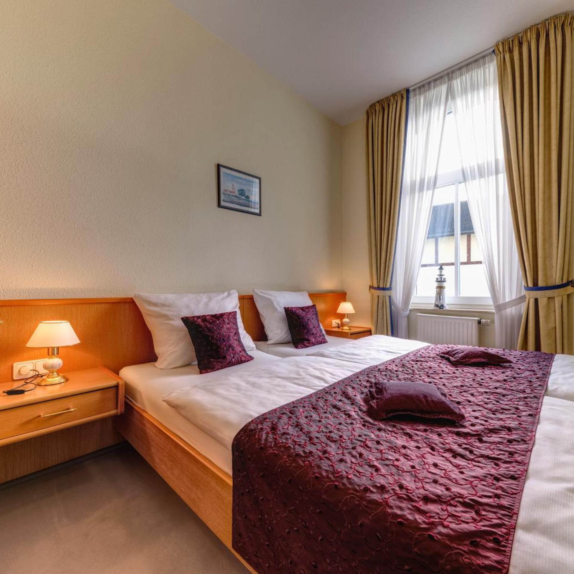 3 Rooms, Apartment, Balcony