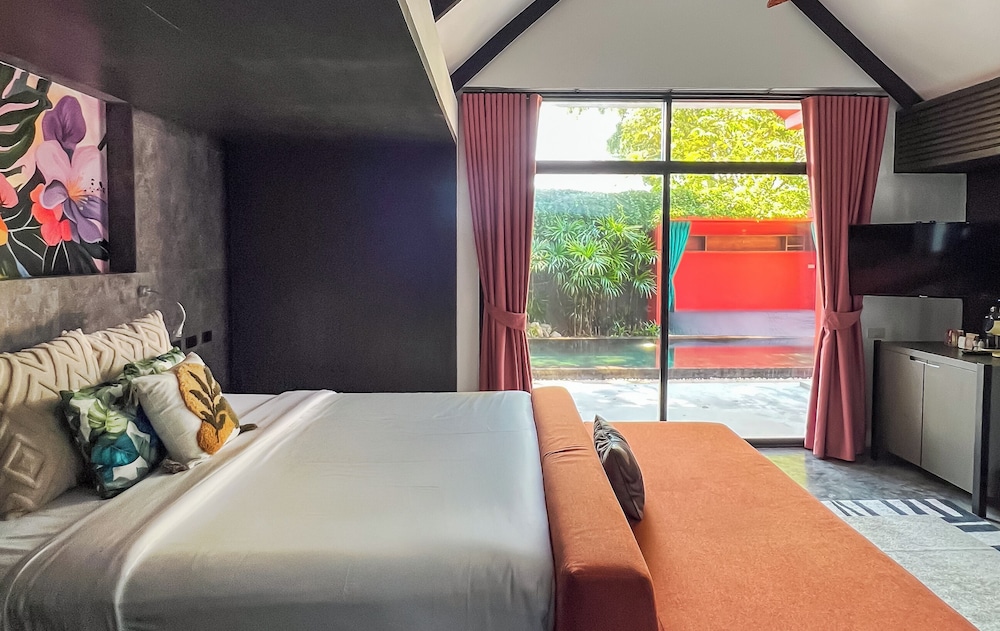 TWO BEDROOM POOL VILLA