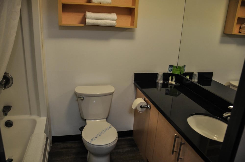 Residence And Conference Centre Kitchener Waterloo 13/43