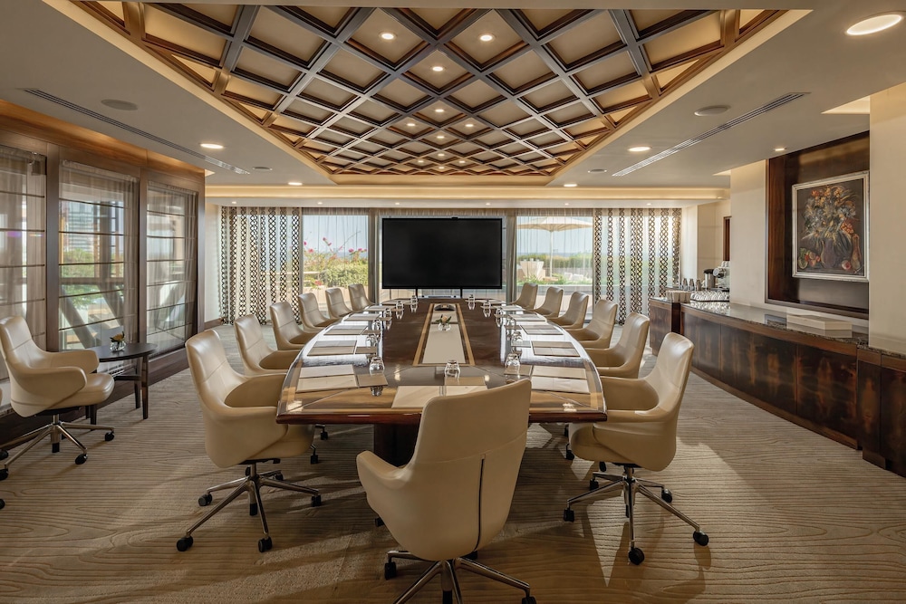 Four Seasons Hotel Limassol 38/50
