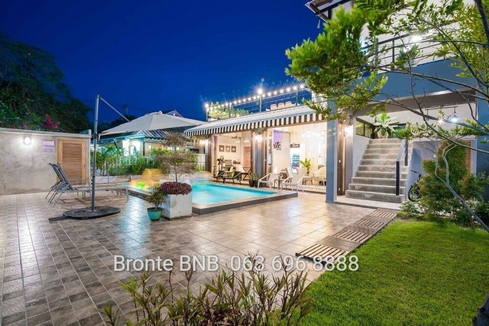 Bronte Bnb 73/78