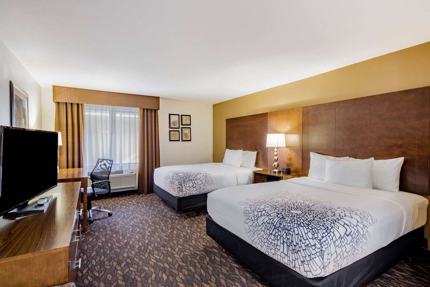 La Quinta Inn & Suites by Wyndham Oakland - Hayward 5/34