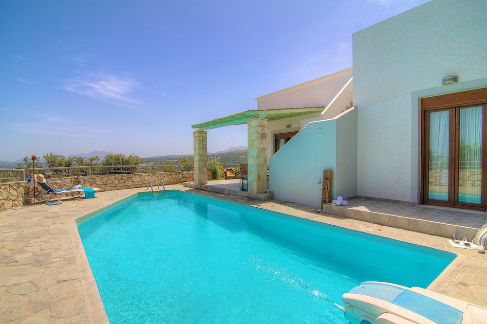 Villa Ikaros 44/50