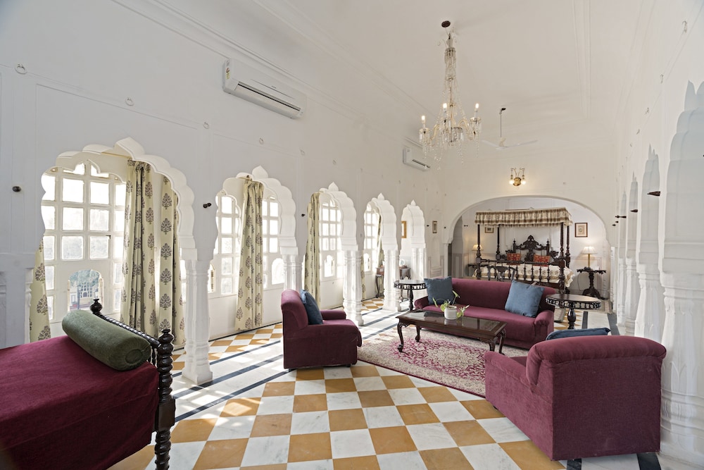 Alsisar Mahal 19/50