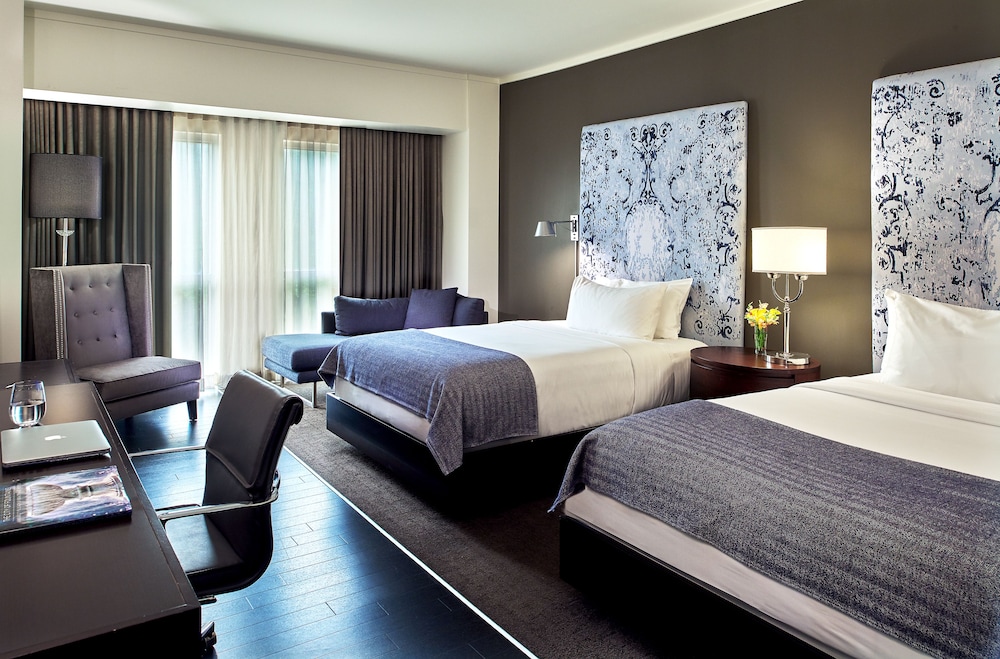 STANDARD, 2 DOUBLE BEDS