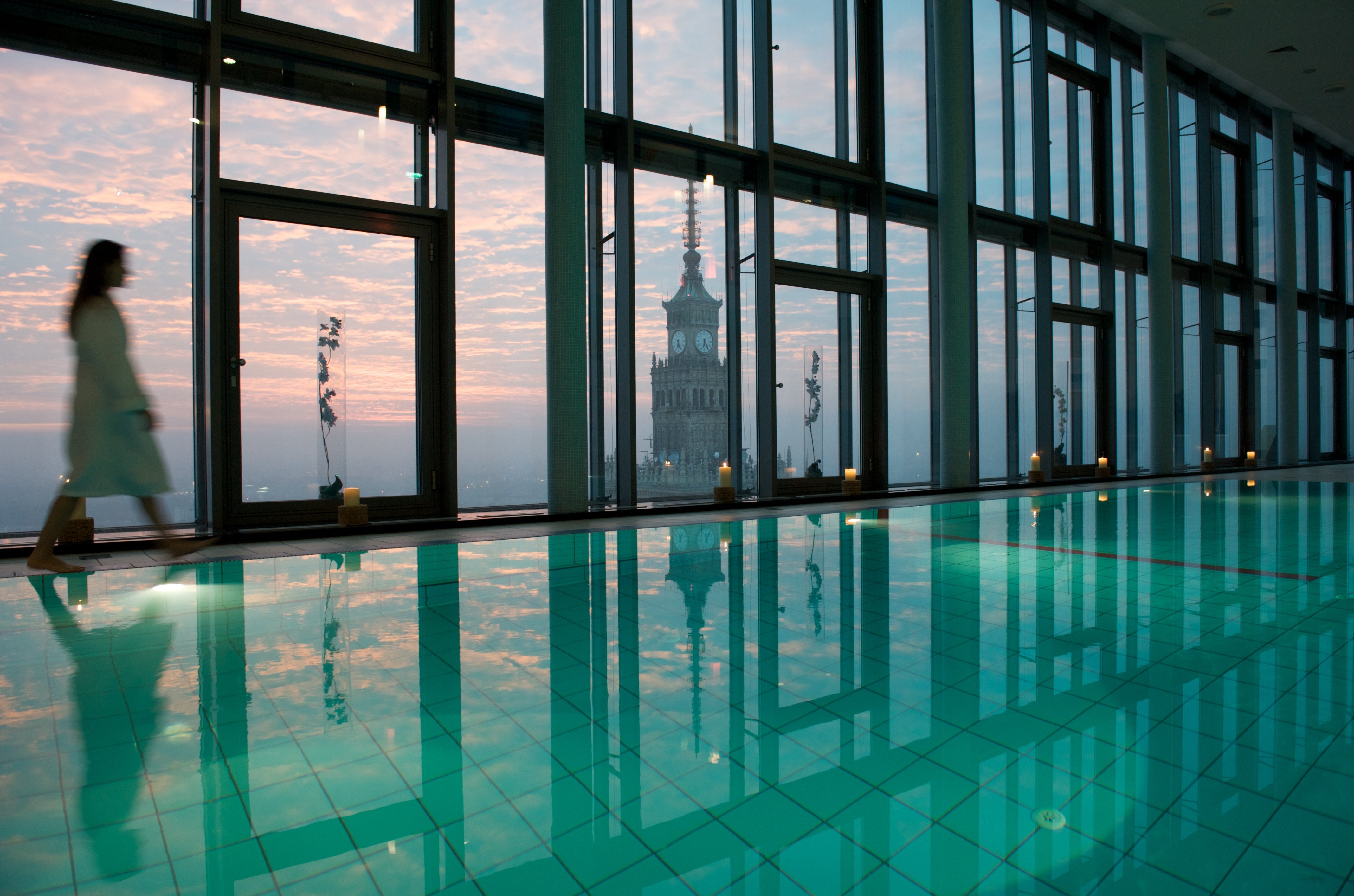 Intercontinental Warsaw 37/81