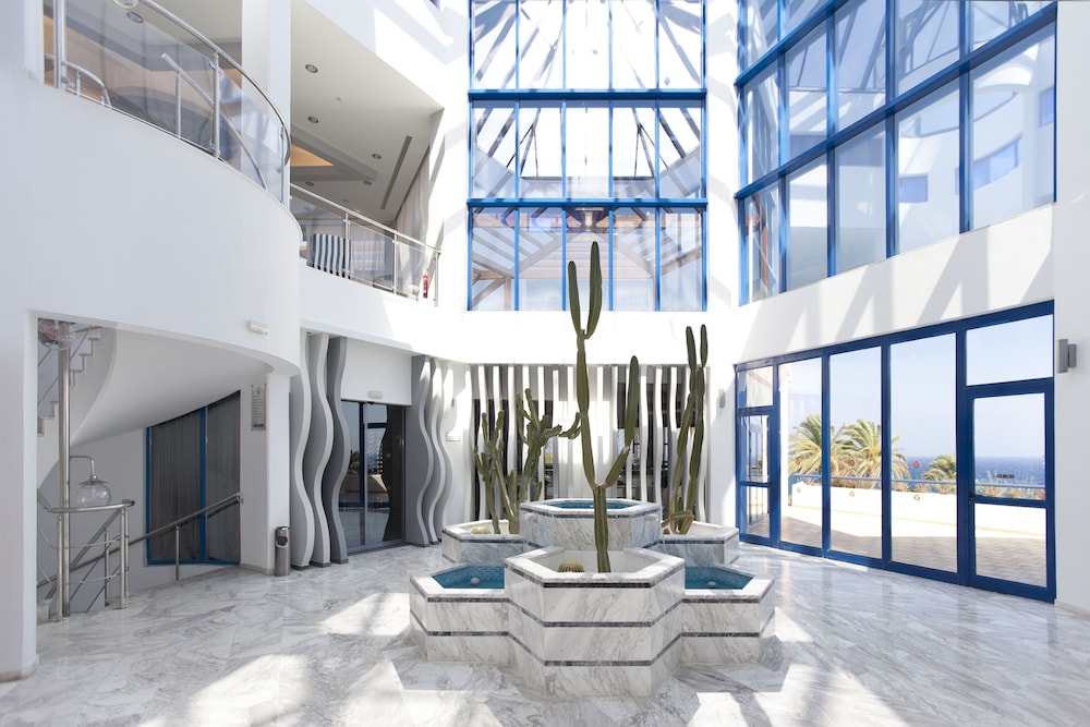 Rodos Princess Beach Hotel 65/70
