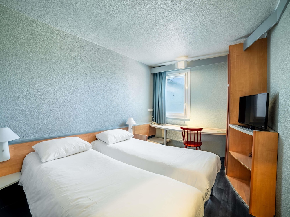 ibis La Roche sur Yon 14/73