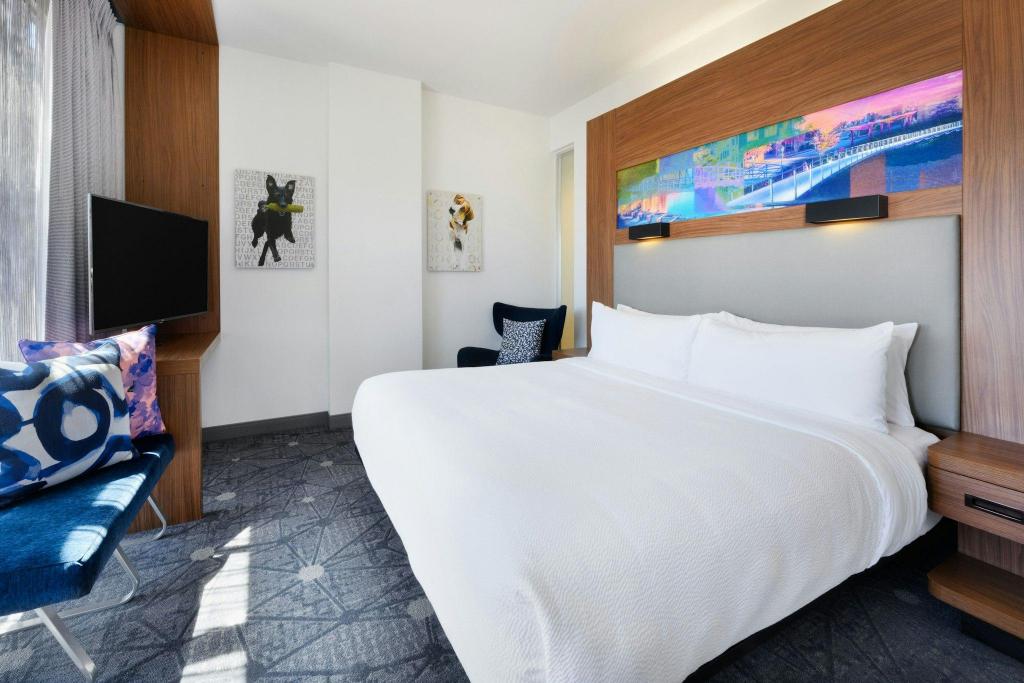Cabana, King Bed