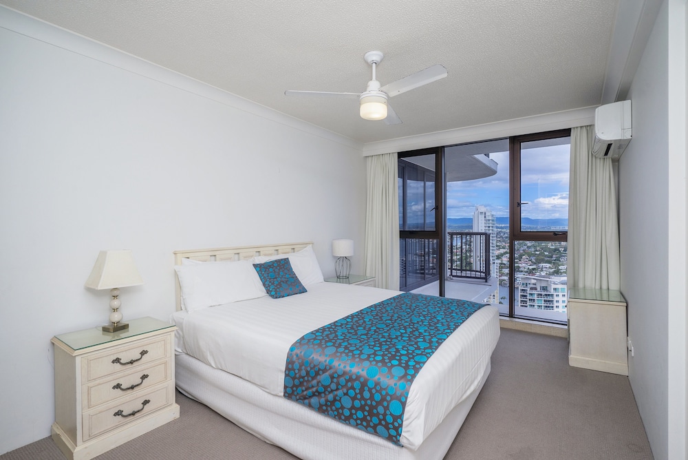 2 BEDROOMS, APARTMENT