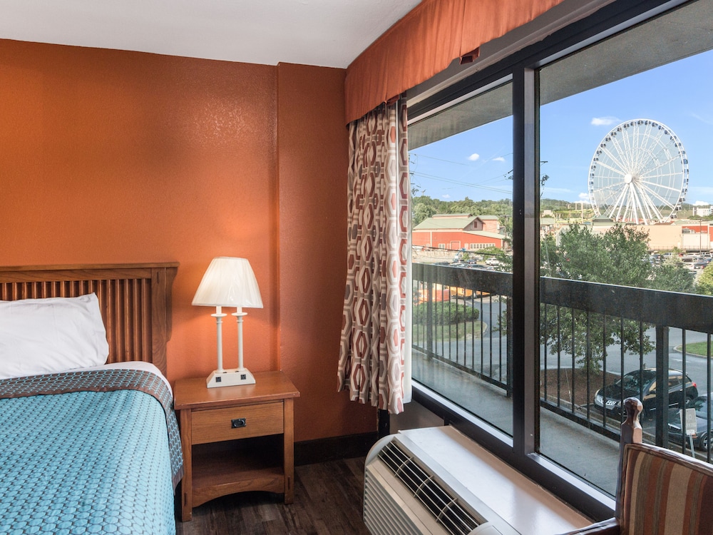 Mountain Vista Inn and Suites 29/57