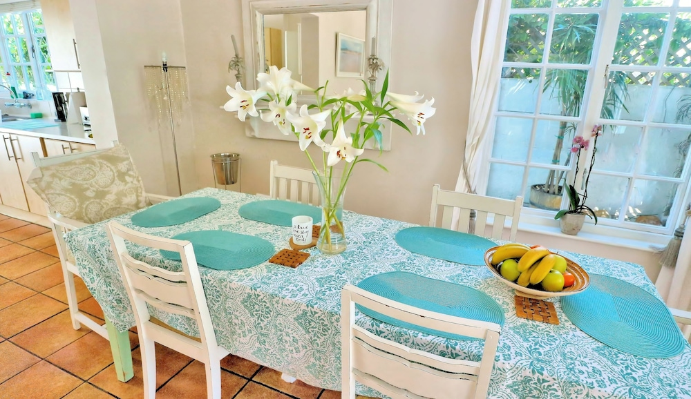 Hout Bay Beach Cottage 19/49