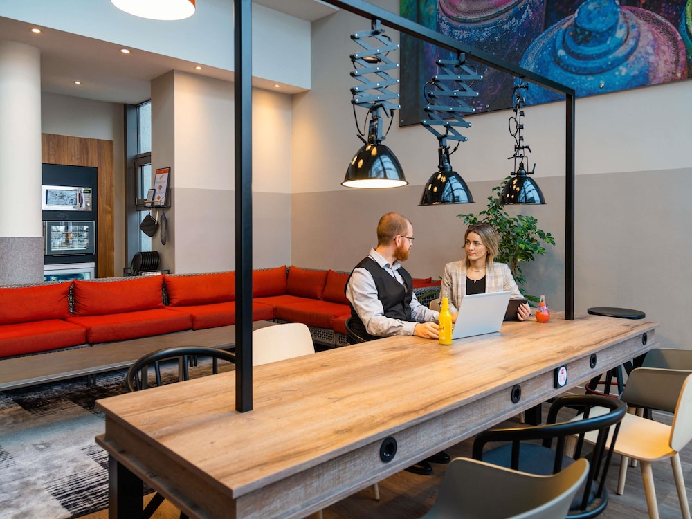 IBIS BERLIN MITTE HOTEL 51/73
