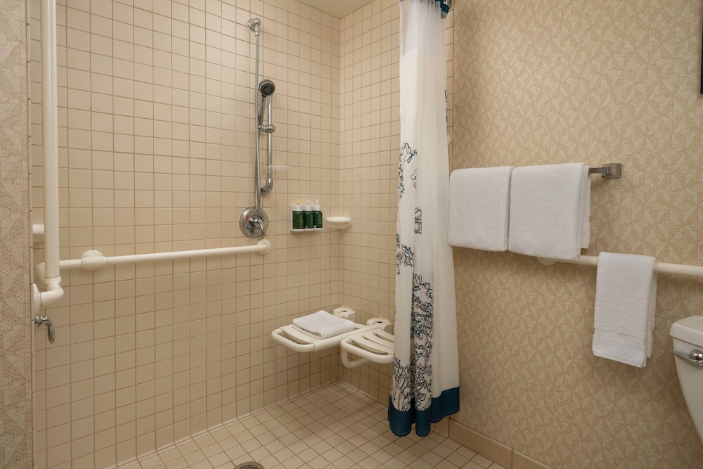 Residence Inn by Marriott Bellevue Downtown 50/50