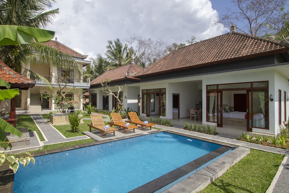 Pondok Ayu Shanti 12/16