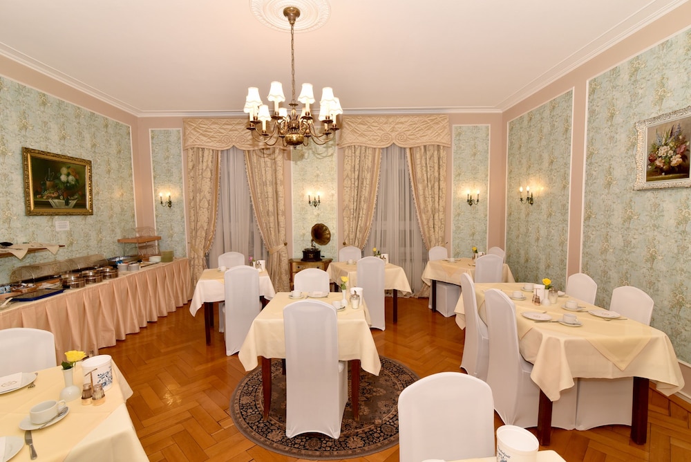 Hotel Romerhof 37/50