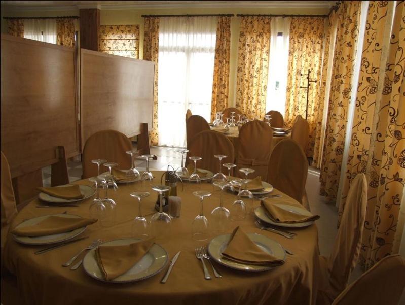 Hostal Parador De Los Galanes 11/14