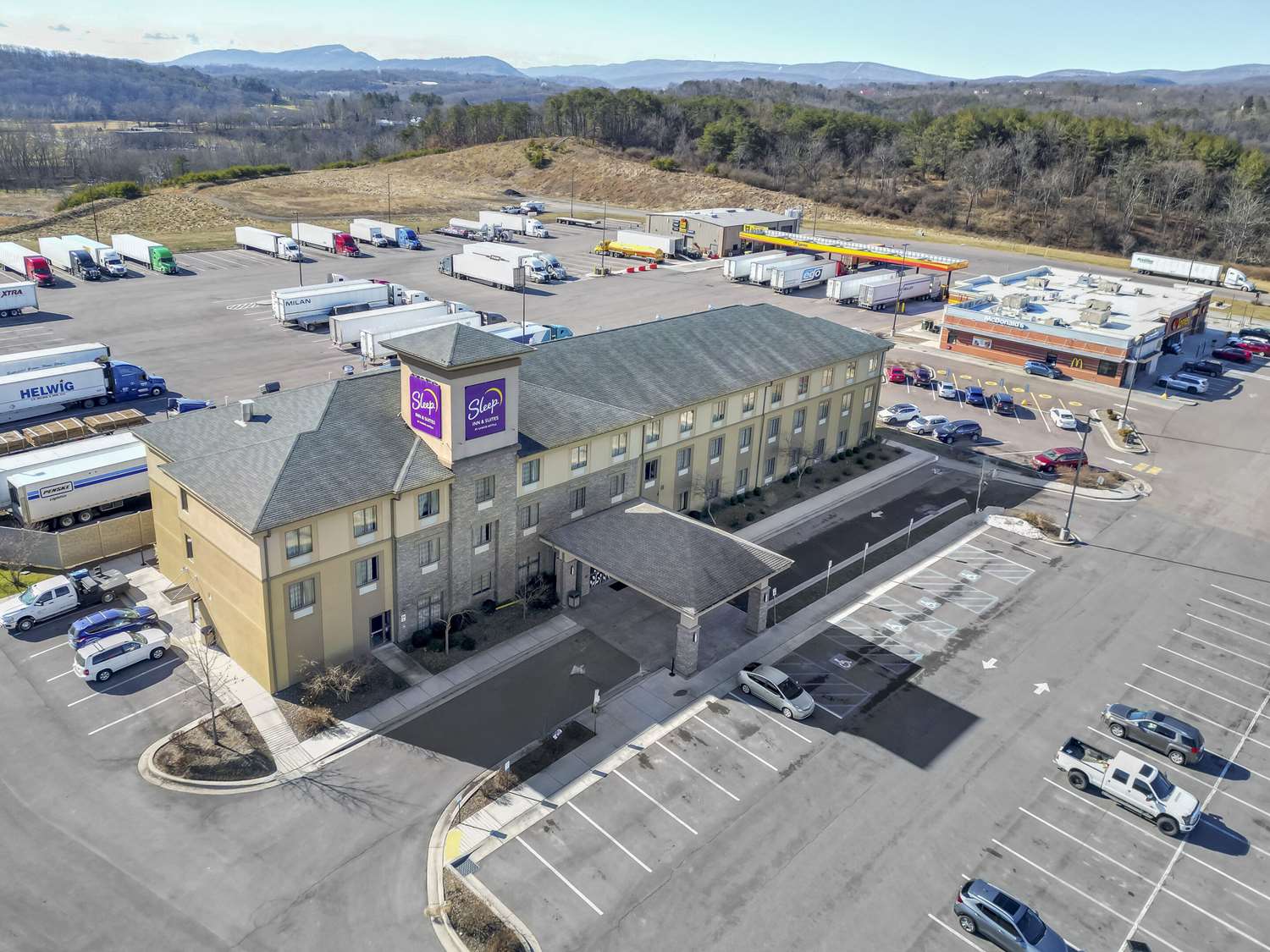Sleep Inn & Suites Cumberland 13/53