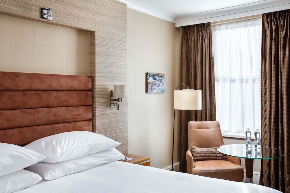 Delta Hotels by Marriott Cheltenham Chase 18/50