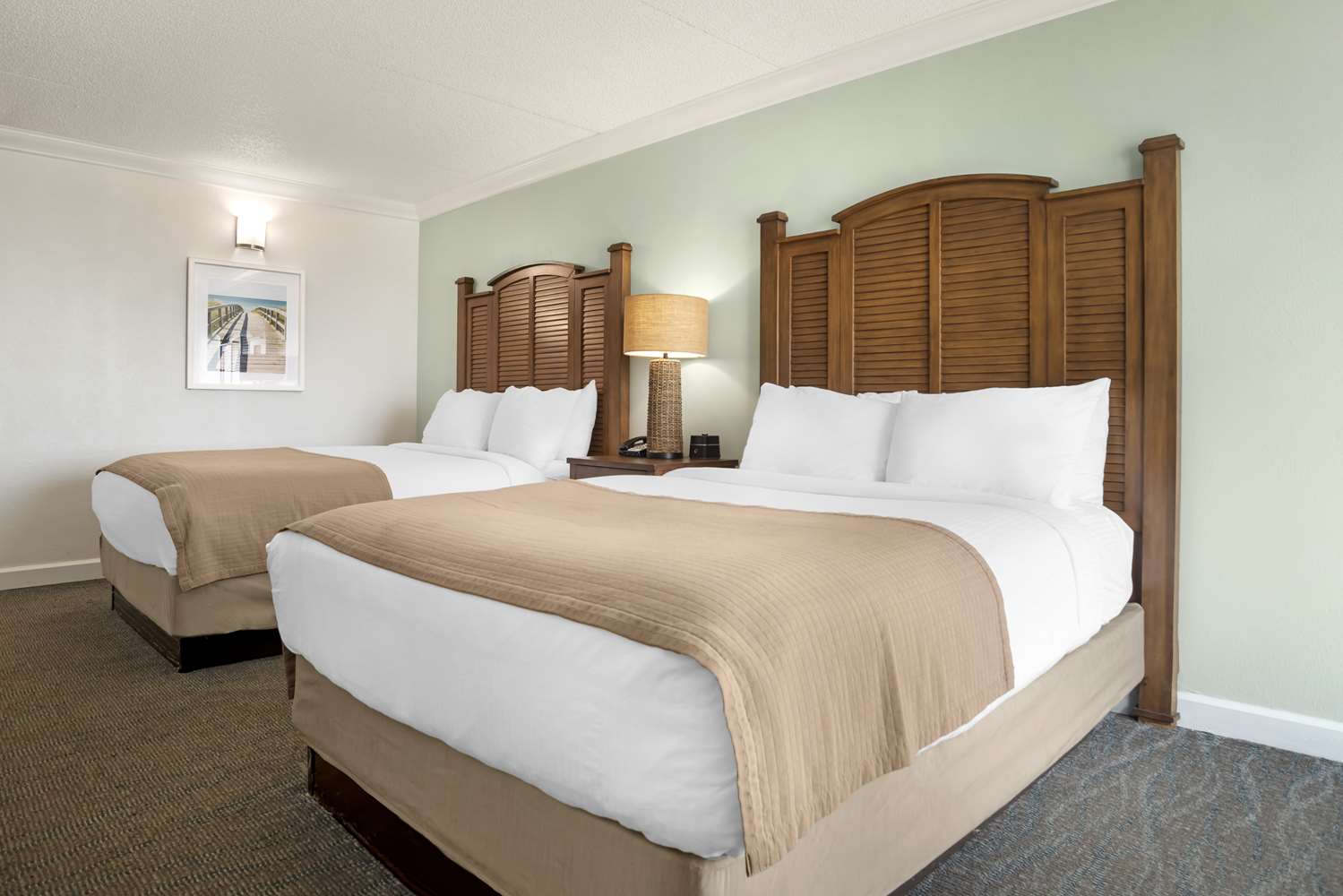 Room, 2 Queen Beds, Partial View