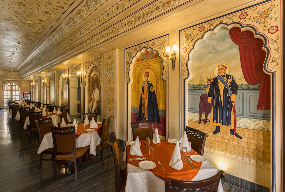 Umaid Haveli-A Heritage Style Hotel & Resort 56/66