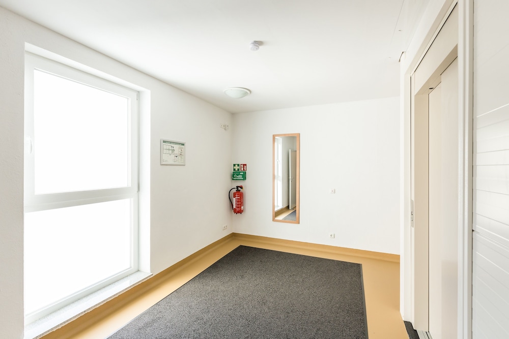 Hotel Ludwig 6/48