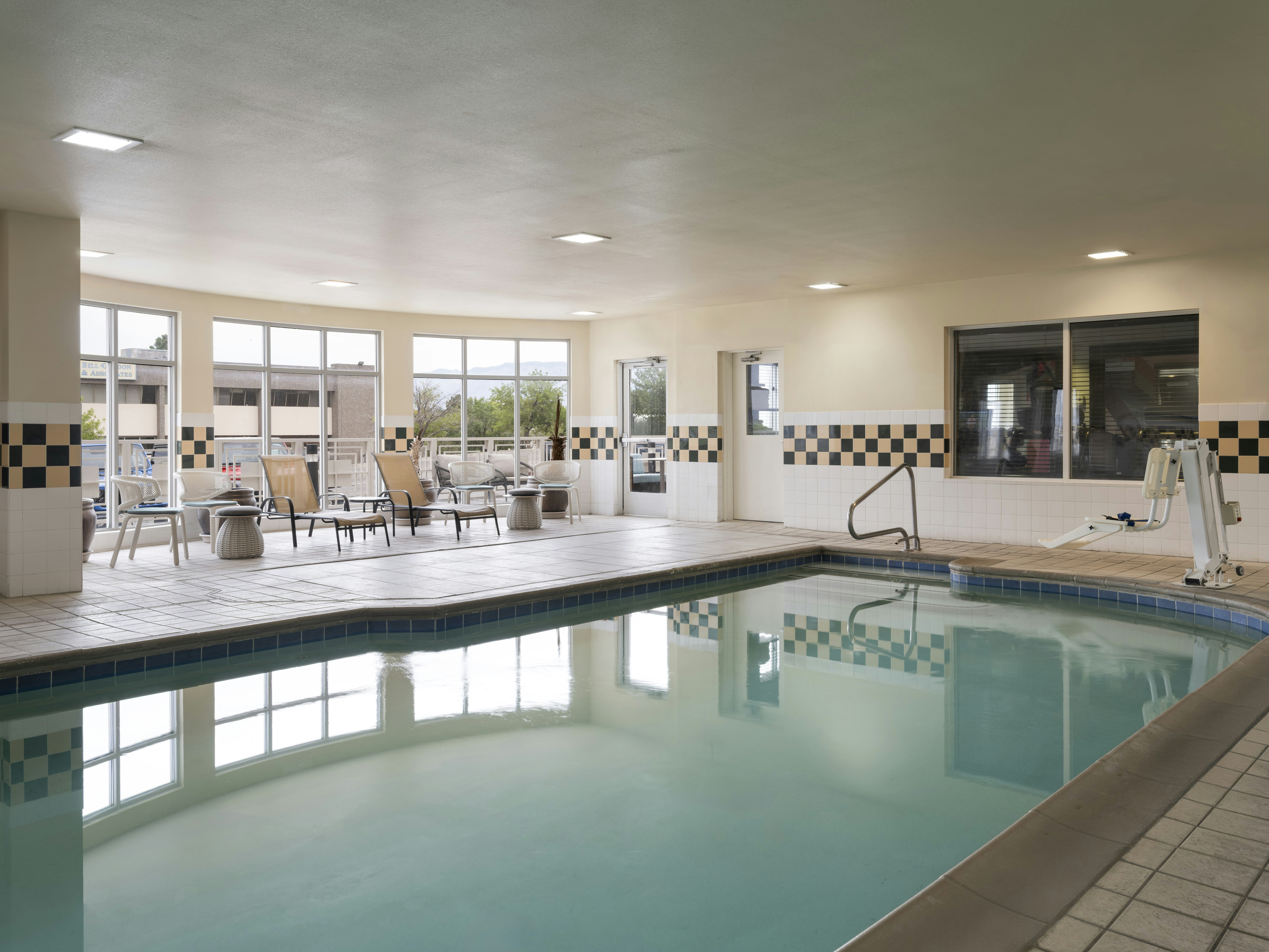 Hilton Garden Inn Albuquerque Airport 4/16