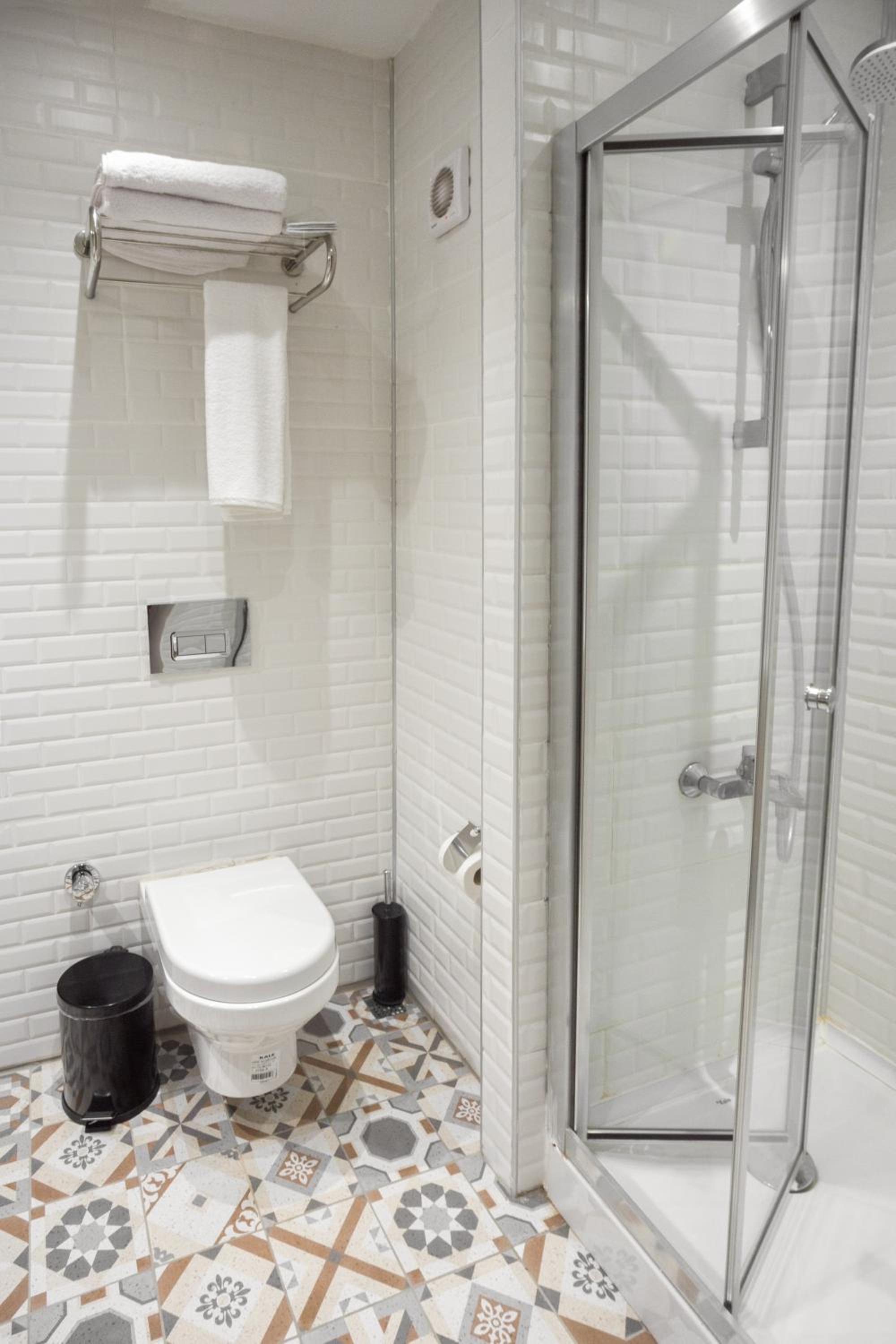 Deluxe, Apartment, Triple, Balcony, Annex, Sur Hotel 9/10