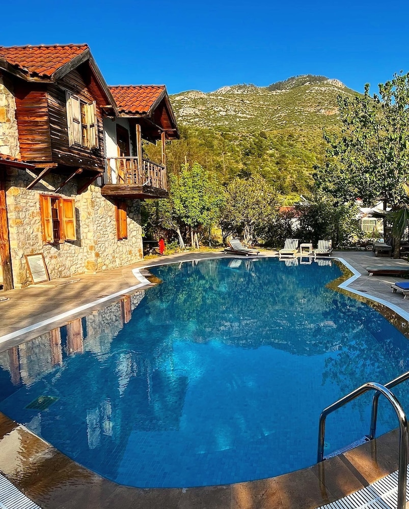 Koyevi Olympos Countryhouse 47/50