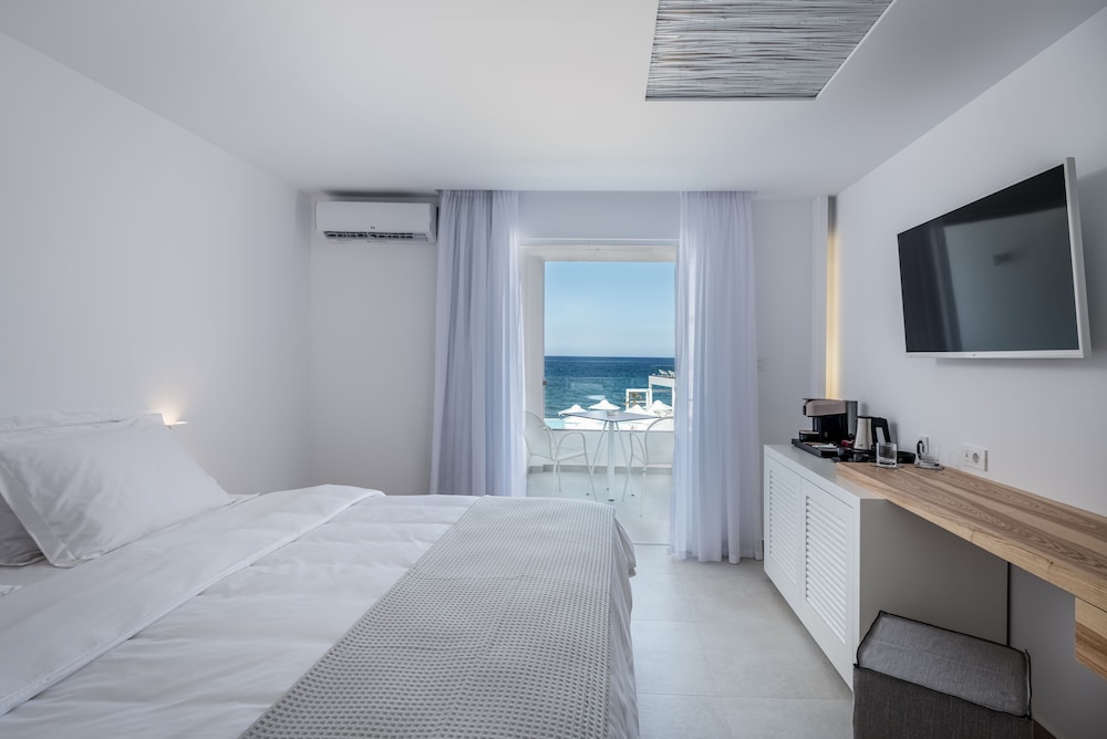 Kantouni Beach Hotel 10/49