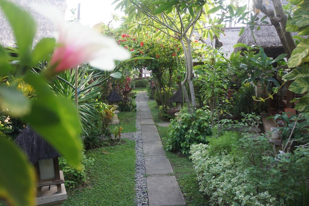 Puri Pandan Restaurant Bungalows 6/62