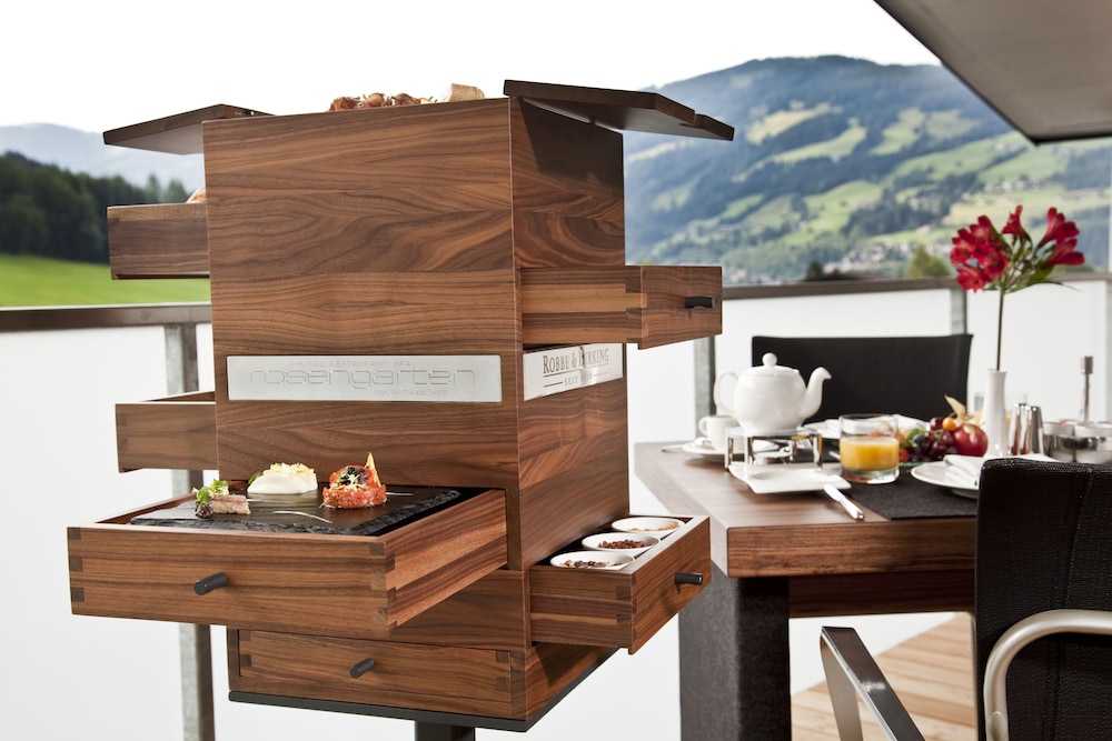 AlpenParks Hotel & Apartment Taxacher 61/71