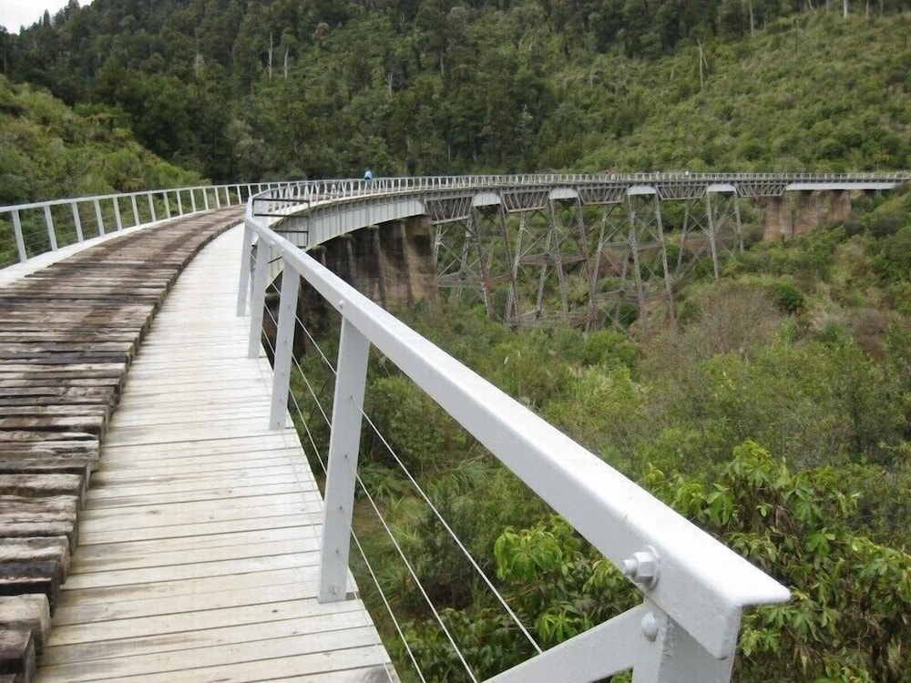 Tongariro Suites 42/50