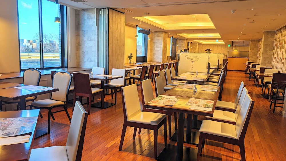 Premier Hotel Nakajima Park Sapporo 62/82