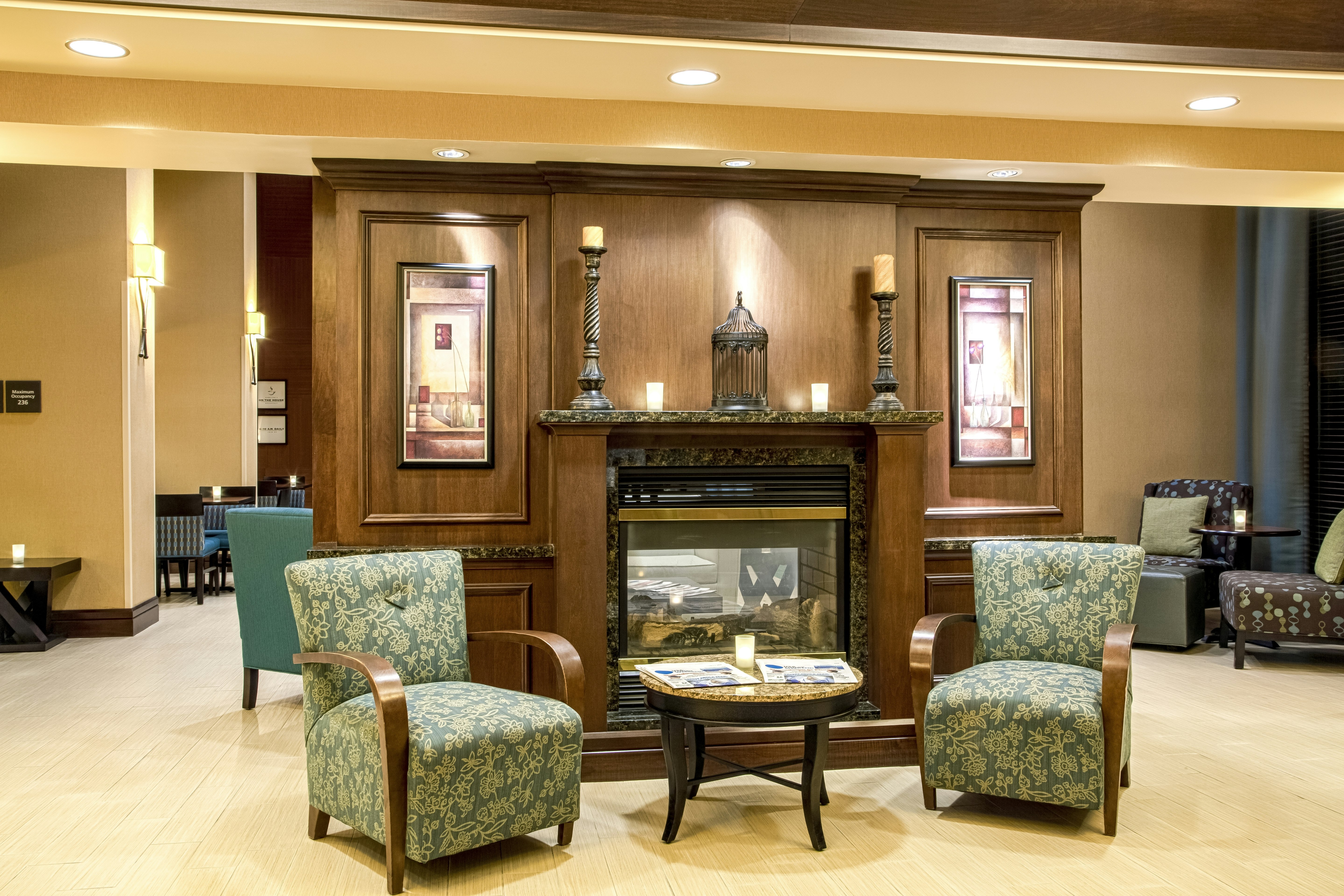 Hampton Inn and Suites Sacramento-Elk Grove Laguna I-5 8/50