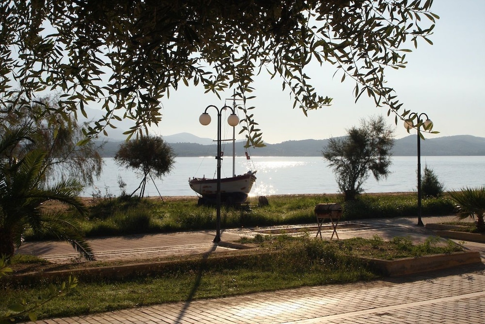 Aura Boutique Hotel 48/51