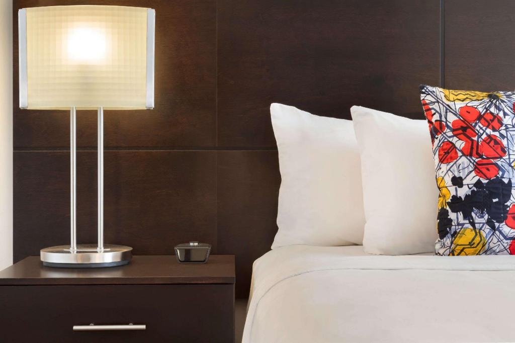 Superior, Suite, King Bed