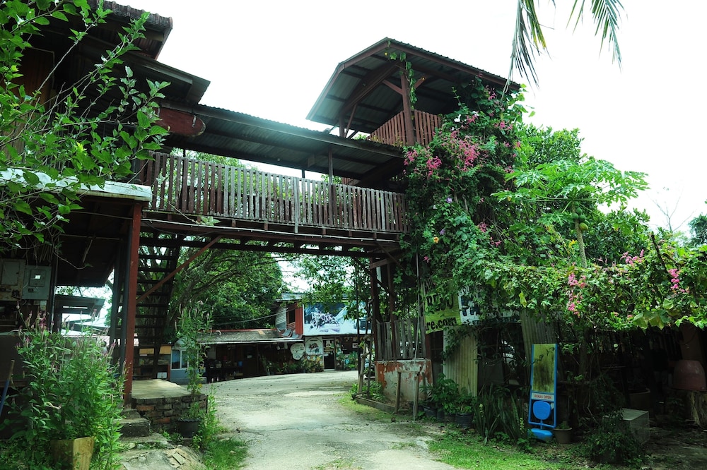 Countryview Recreation Park & Resort 7/50