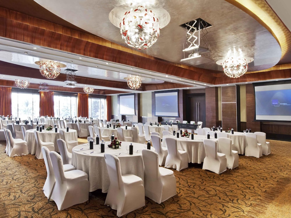 Novotel Mumbai Juhu Beach 59/69