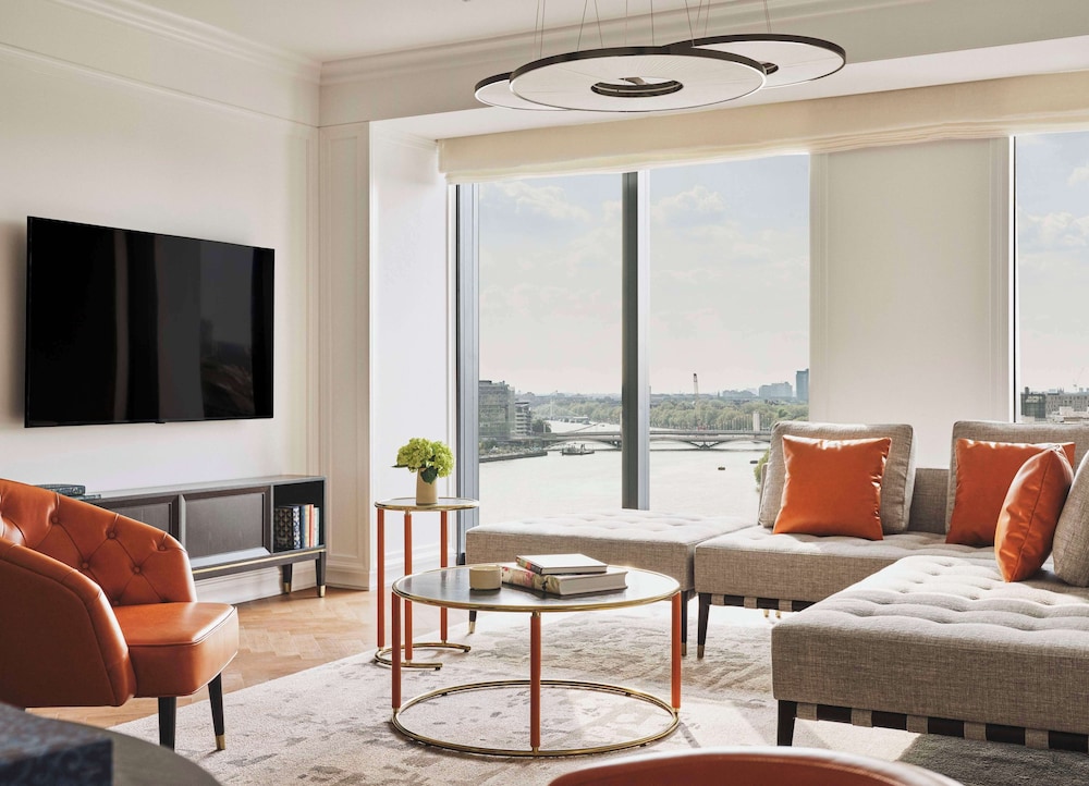 PARK HYATT LONDON RIVER THAMES 32/50