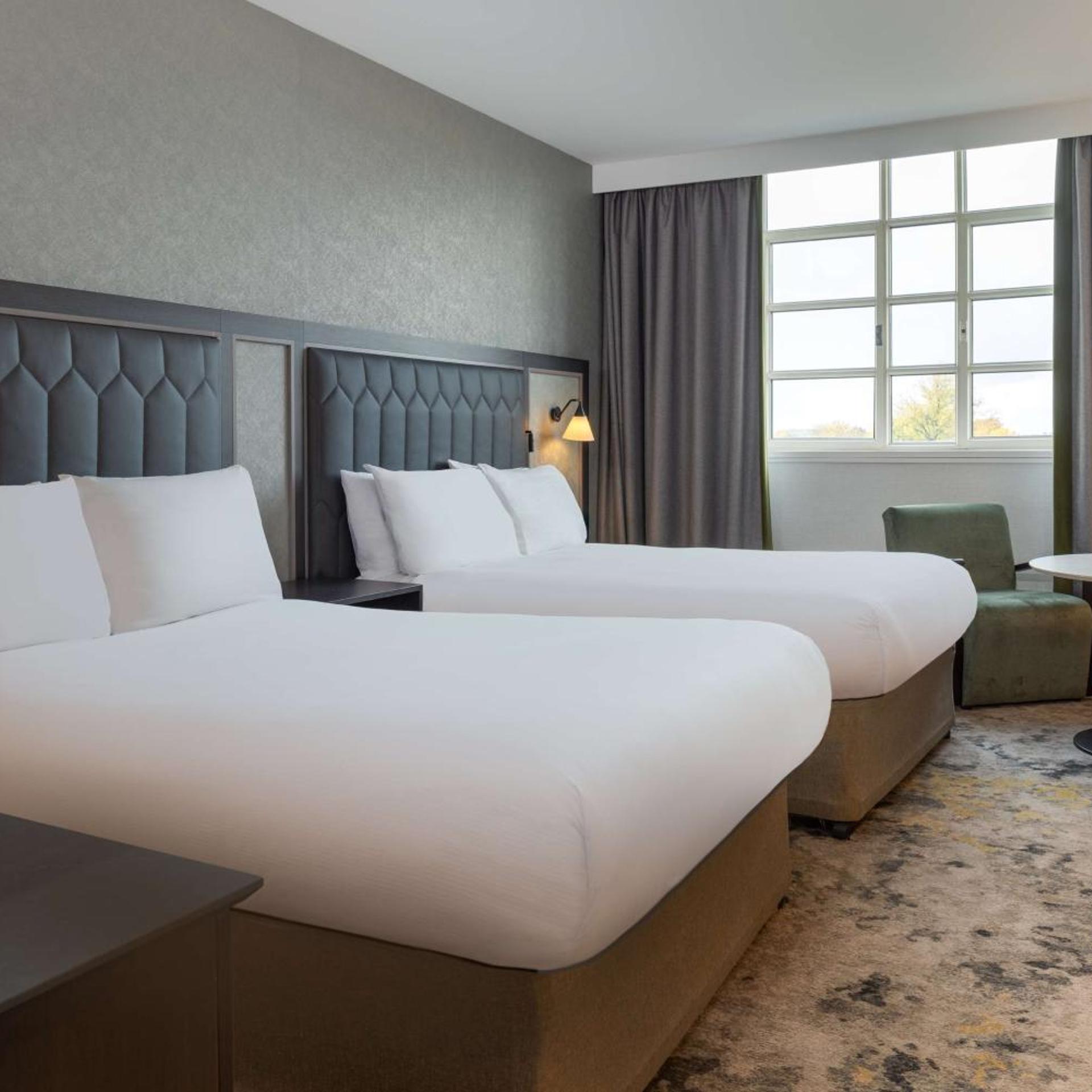Deluxe, 2 Double Beds, Castle View