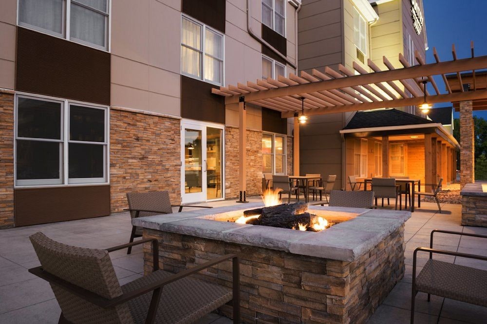 Country Inn Suites By Radisson Green Bay East Wi 9/55