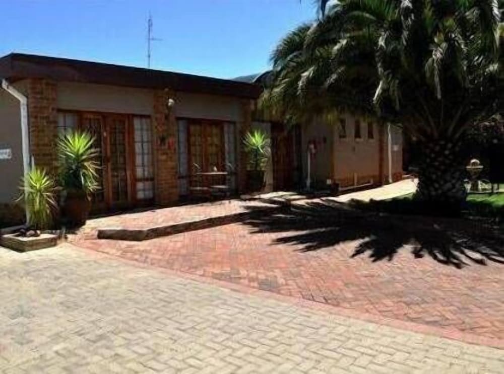 Angels Haven Guesthouse 35/49